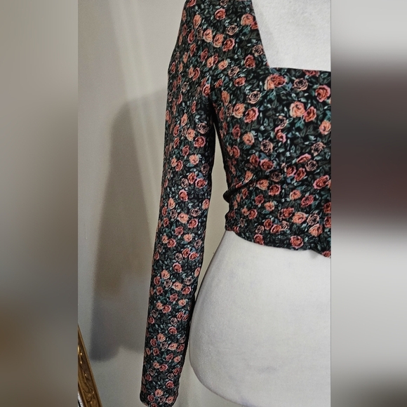 ZARA Floral Bustier Long Sleeve Crop Top. Size XS - Picture 11 of 14